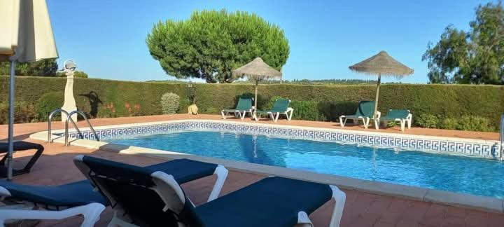 Quinta Das Aves - Apartamento T2 Com Piscina Comum Odiaxere Ngoại thất bức ảnh