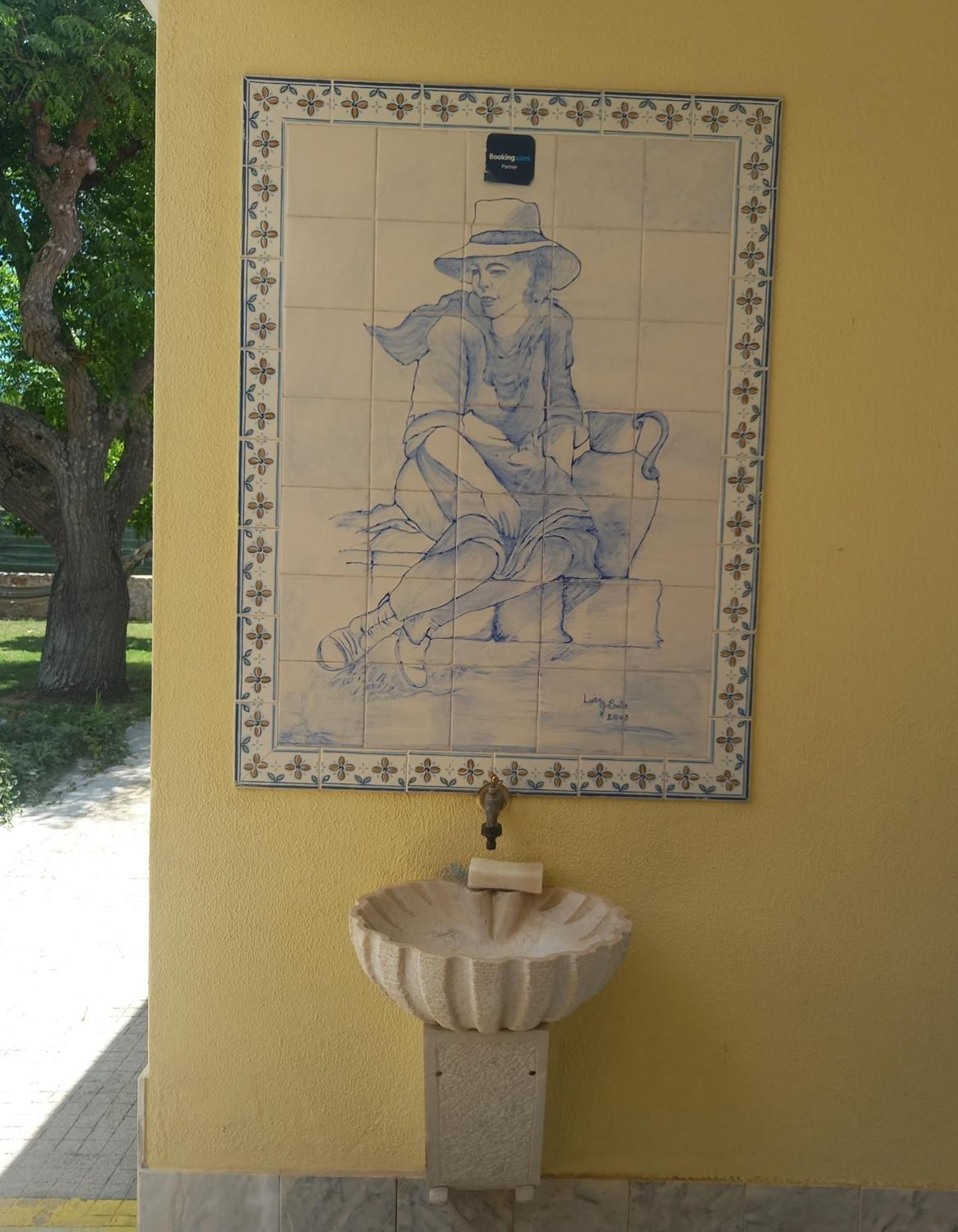 Quinta Das Aves - Apartamento T2 Com Piscina Comum Odiaxere Ngoại thất bức ảnh