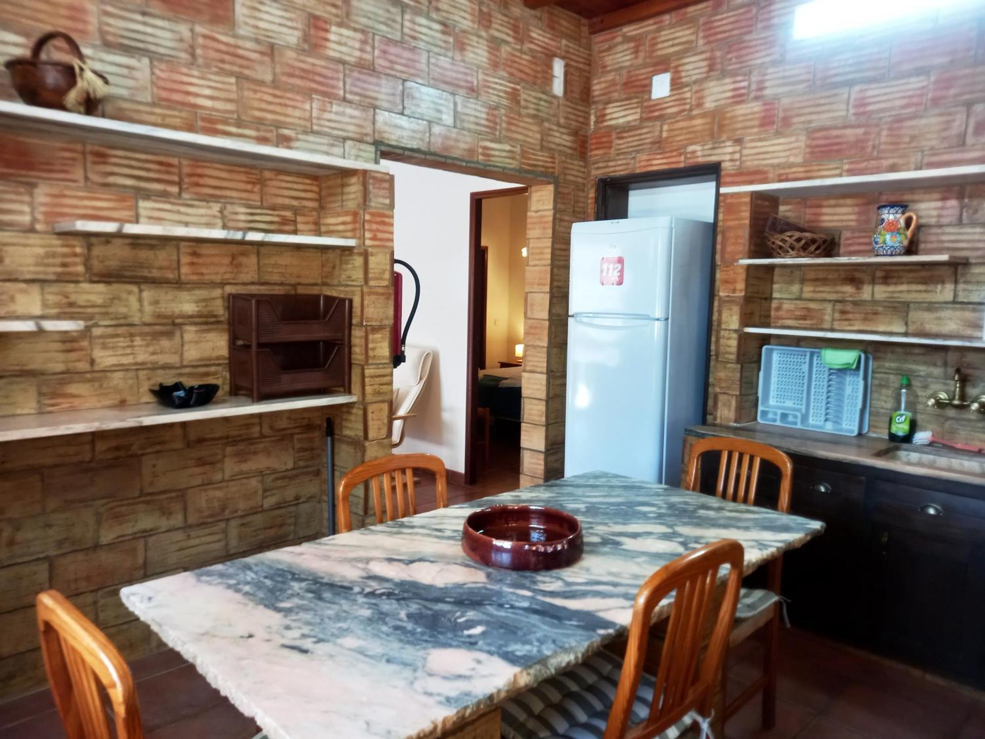 Quinta Das Aves - Apartamento T2 Com Piscina Comum Odiaxere Ngoại thất bức ảnh