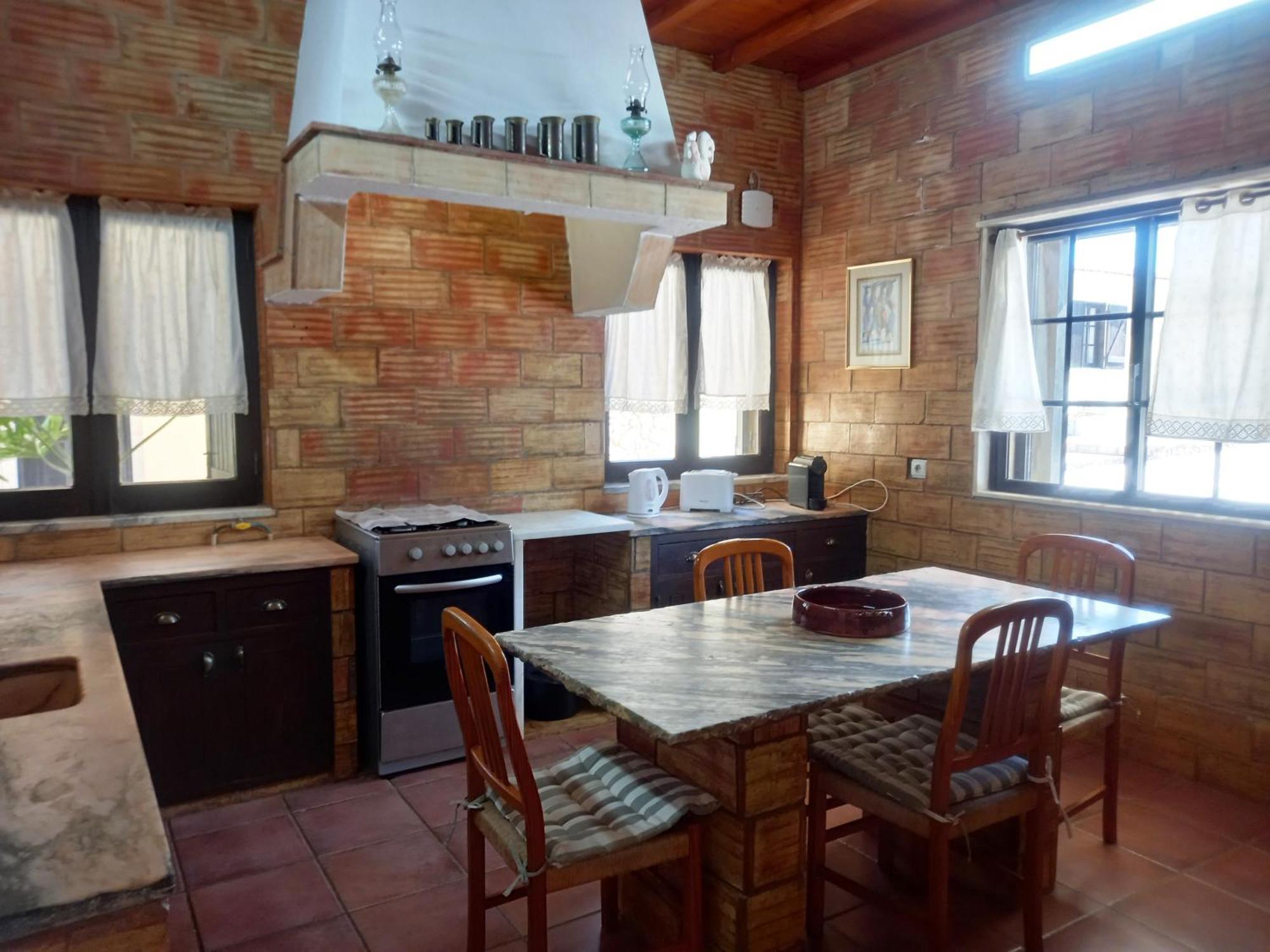 Quinta Das Aves - Apartamento T2 Com Piscina Comum Odiaxere Ngoại thất bức ảnh